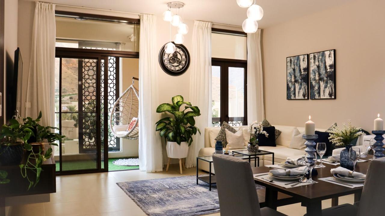 Stylish Apartment With A Jacuzzi Muscat Exterior photo